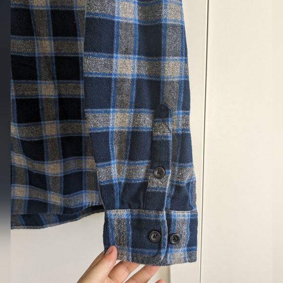 (128) Blue Hooded Flannel Plaid Top Jacket - Picture 3 of 6